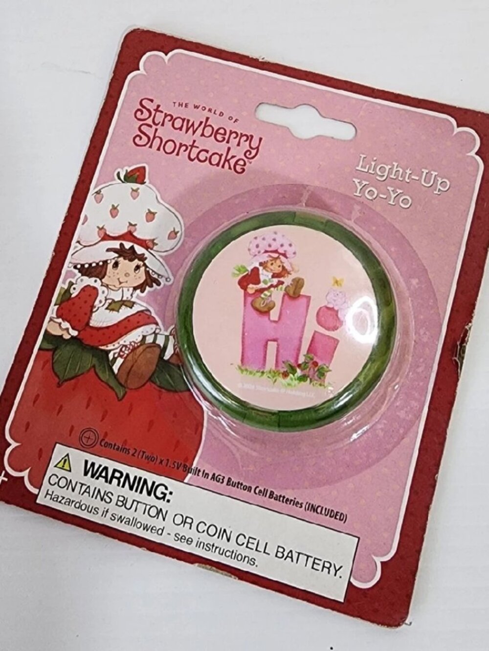 Well Played Strawberry Shortcake Light-Up Yo-Yo 8+ years